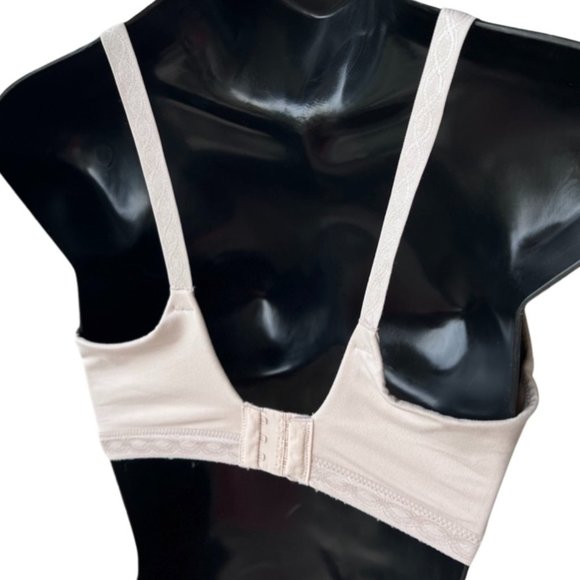 🌸4/$30🌸 Warner's Blissful Benefits Ultrasoft Wirefree Bra - Picture 8 of 16